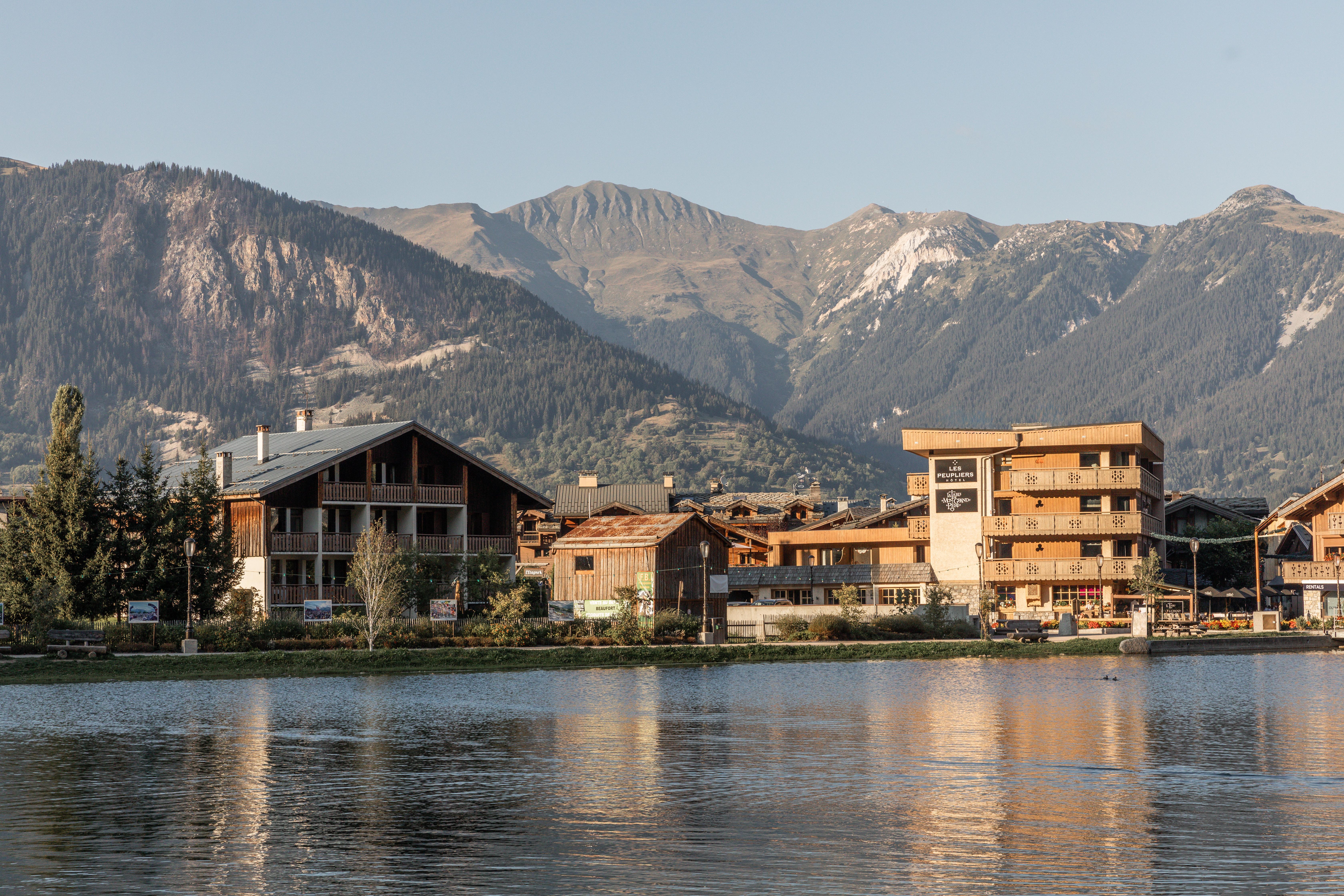 Hotel Les Peupliers Корчевел Екстериор снимка