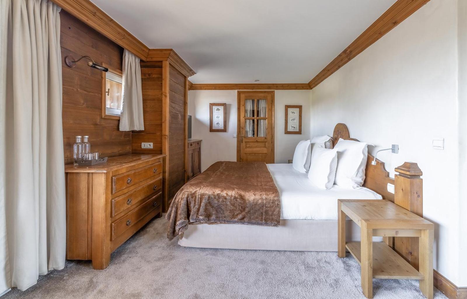 Hotel Les Peupliers Корчевел Екстериор снимка